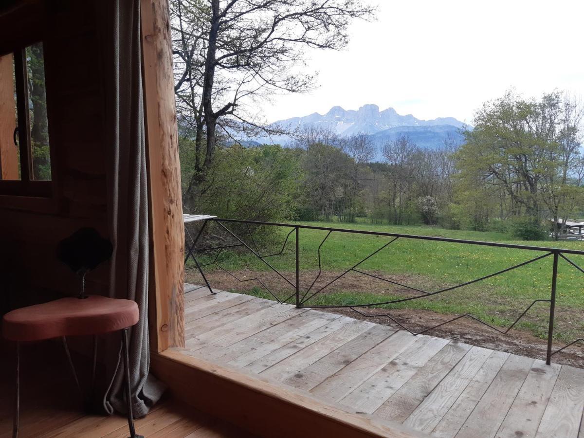 Les Insolites Du Vercors Farm stay *